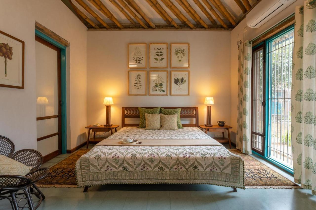 Lohonostays Bamboo House Sadhrana Bagh Gurgaon Exterior photo